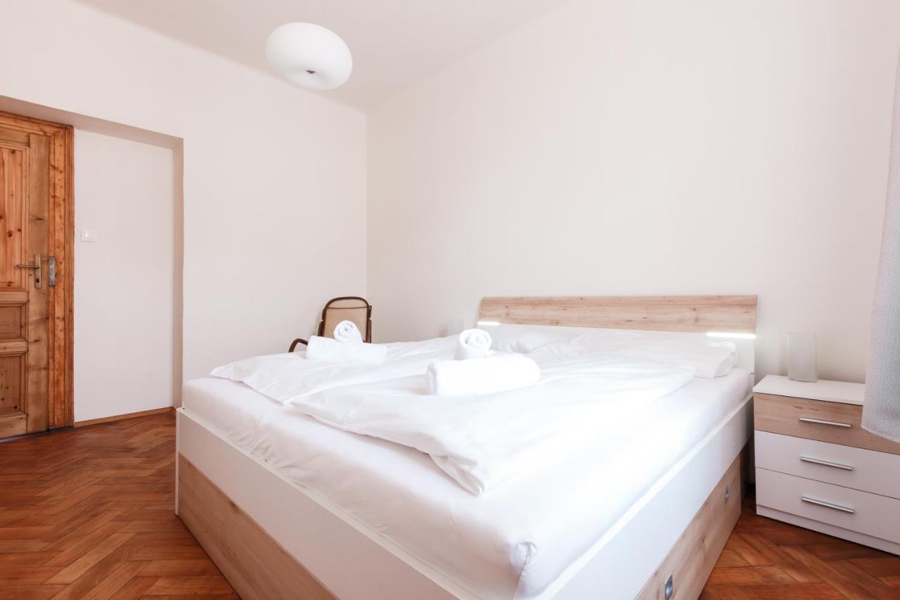 Prague Days - Stylish New Town Apartments מראה חיצוני תמונה