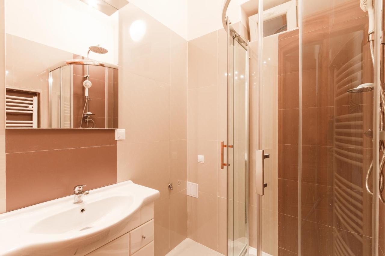 Prague Days - Stylish New Town Apartments מראה חיצוני תמונה