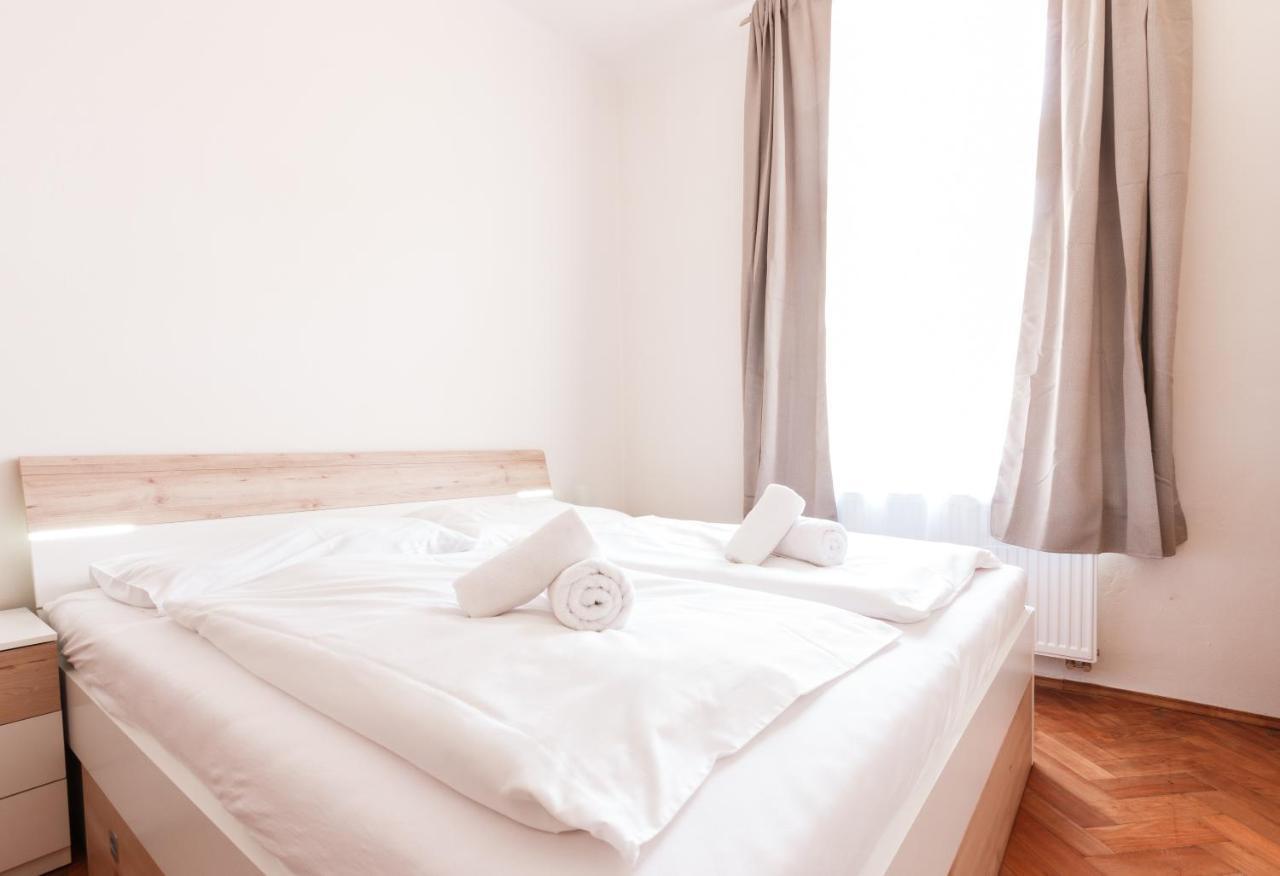 Prague Days - Stylish New Town Apartments מראה חיצוני תמונה